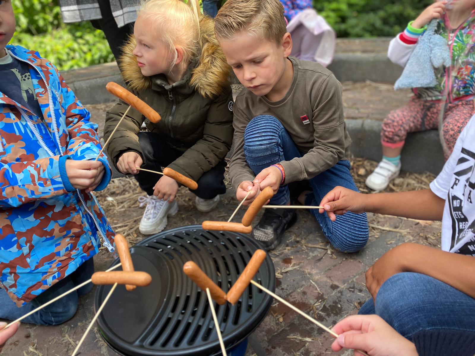 Campingfeest in de onderbouw