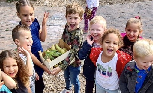 ‘Gebakken peren’ uit eigen tuin
